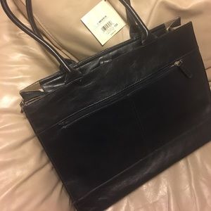 Professional looking laptop bag